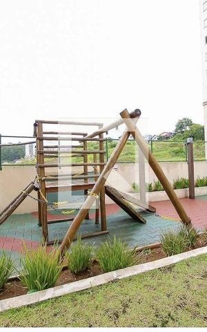 Apartamento para alugar com 48m², 2 quartos e 1 vaga Apartamento para alugar com 48m², 2 quartos e 1 vagaÁrea comum - Playground