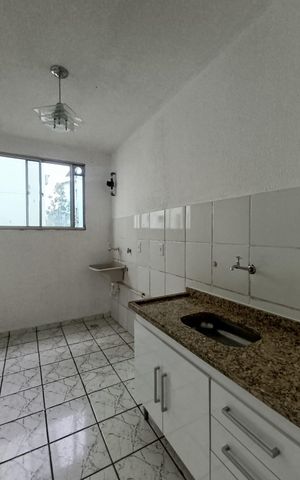 Apartamento para alugar com 48m², 2 quartos e 1 vaga Apartamento para alugar com 48m², 2 quartos e 1 vagaCozinha e Área de Serviço