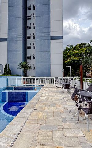 Apartamento à venda com 70m², 3 quartos e 1 vagaÁrea comum - Piscina