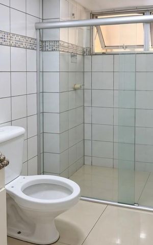 Apartamento para alugar com 67m², 2 quartos e 2 vagas Apartamento para alugar com 67m², 2 quartos e 2 vagasBanheiro