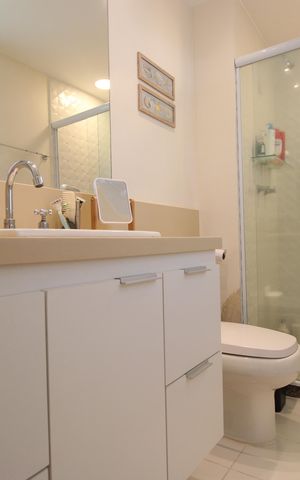 Apartamento para alugar com 92m², 3 quartos e 1 vagaBanheiro da suíte