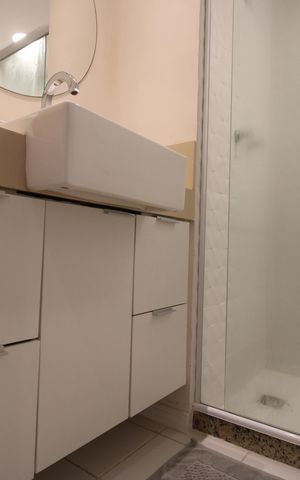 Apartamento para alugar com 92m², 3 quartos e 1 vagaBanheiro social