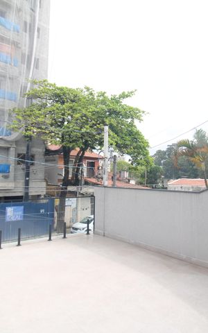 Casa à venda com 240m², 4 quartos e 2 vagasVaranda
