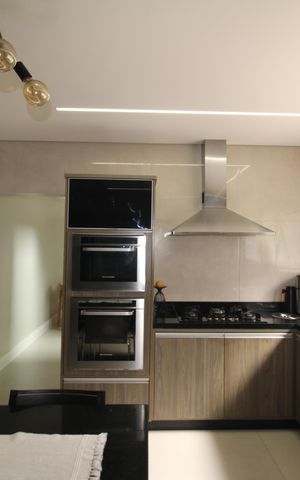 Casa à venda com 240m², 4 quartos e 2 vagasCozinha