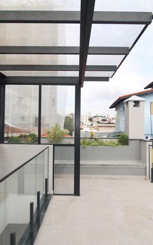 Casa à venda com 240m², 4 quartos e 2 vagasÁrea de Serviço