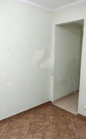 Casa à venda com 90m², 4 quartos e 2 vagas