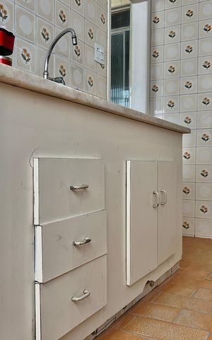 Apartamento para alugar com 84m², 3 quartos e sem vagaCozinha - Armários