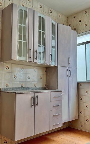 Apartamento para alugar com 84m², 3 quartos e sem vagaCozinha - Armários