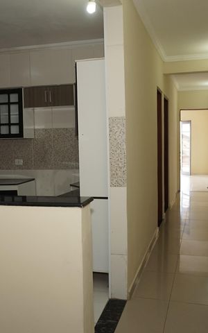 Casa para alugar com 110m², 2 quartos e 2 vagasCorredor