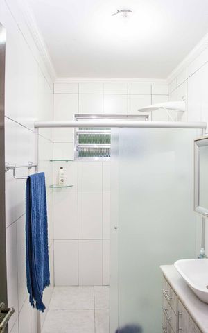 Casa à venda com 240m², 4 quartos e 10 vagasBanheiro da Suíte