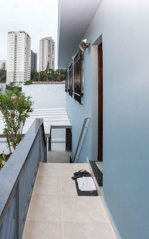 Casa à venda com 240m², 4 quartos e 10 vagasQuintal