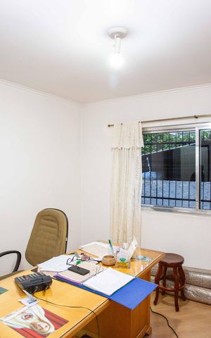 Casa à venda com 240m², 4 quartos e 10 vagasQuarto 2