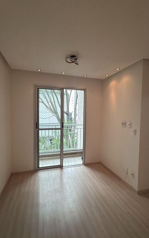 Apartamento à venda com 49m², 2 quartos e 1 vaga Apartamento à venda com 49m², 2 quartos e 1 vagaSala