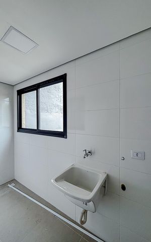 Casa de condomínio à venda com 96m², 2 quartos e 1 vagaÁrea de Serviço