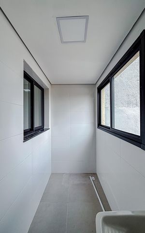 Casa de condomínio à venda com 96m², 2 quartos e 1 vagaÁrea de Serviço