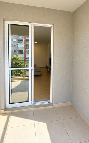 Apartamento para alugar com 55m², 2 quartos e 1 vaga Apartamento para alugar com 55m², 2 quartos e 1 vagaVaranda
