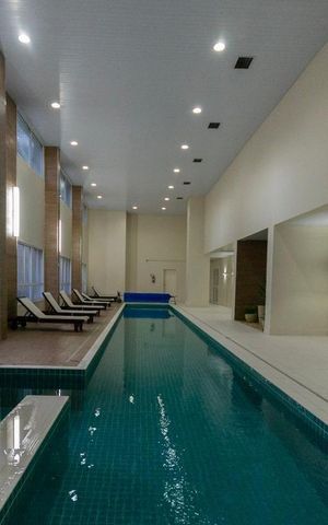 Apartamento à venda com 116m², 3 quartos e 2 vagas Apartamento à venda com 116m², 3 quartos e 2 vagasÁrea comum - Piscina