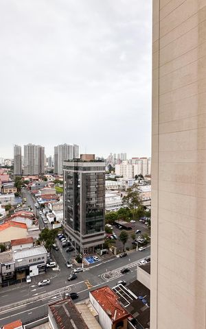 Apartamento à venda com 116m², 3 quartos e 2 vagas Apartamento à venda com 116m², 3 quartos e 2 vagasVista da Sacada