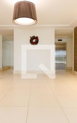 Apartamento à venda com 116m², 3 quartos e 2 vagas Apartamento à venda com 116m², 3 quartos e 2 vagasÁrea comum - Hall