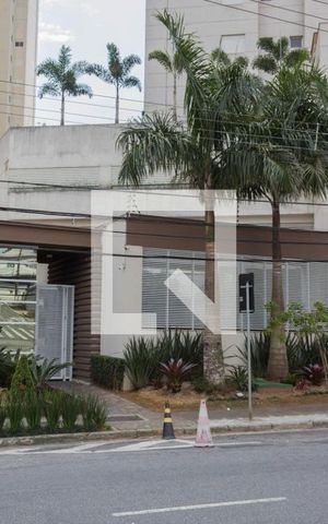 Apartamento à venda com 116m², 3 quartos e 2 vagas Apartamento à venda com 116m², 3 quartos e 2 vagasFachada