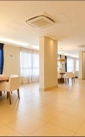 Apartamento à venda com 116m², 3 quartos e 2 vagas Apartamento à venda com 116m², 3 quartos e 2 vagasÁrea comum - Salão de festas