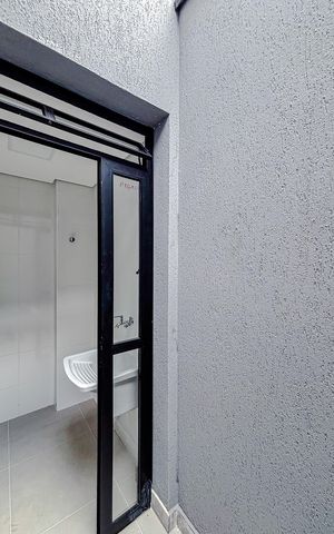 Casa de condomínio à venda com 86m², 2 quartos e 1 vagaÁrea externa