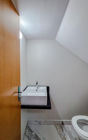 Casa de condomínio à venda com 86m², 2 quartos e 1 vagaLavabo