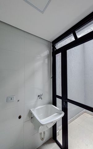 Casa de condomínio à venda com 86m², 2 quartos e 1 vagaÁrea de Serviço