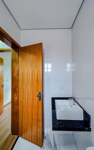 Casa de condomínio à venda com 86m², 2 quartos e 1 vagaBanheiro