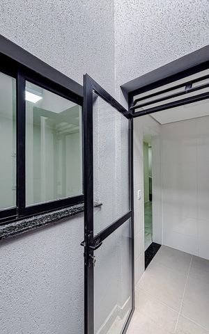 Casa de condomínio à venda com 86m², 2 quartos e 1 vagaÁrea externa