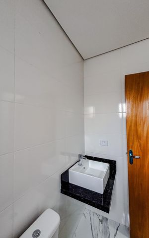 Casa de condomínio à venda com 86m², 2 quartos e 1 vagaBanheiro