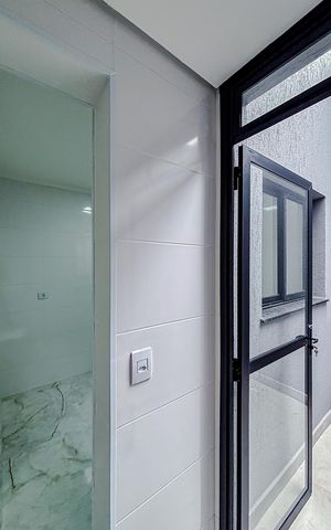 Casa de condomínio à venda com 86m², 2 quartos e 1 vagaÁrea de Serviço