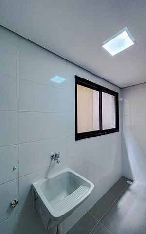 Casa de condomínio à venda com 90m², 2 quartos e 1 vagaÁrea de Serviço