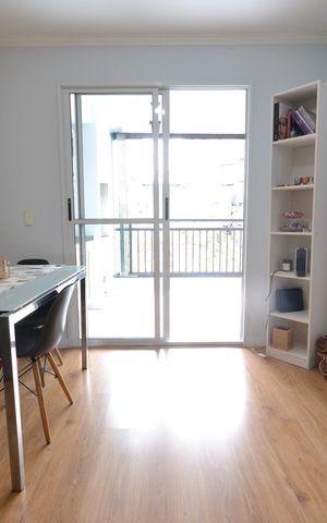 Apartamento para alugar com 66m², 2 quartos e 2 vagasSala