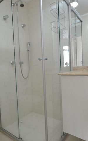 Apartamento para alugar com 66m², 2 quartos e 2 vagasBanheiro Social