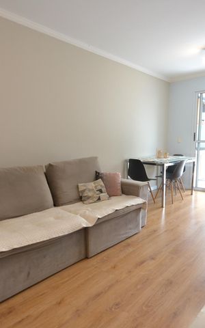 Apartamento para alugar com 66m², 2 quartos e 2 vagasSala