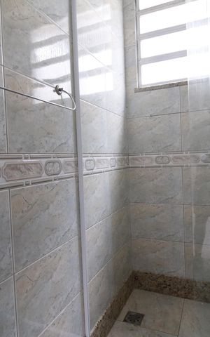Casa para alugar com 110m², 3 quartos e sem vagaBanheiro