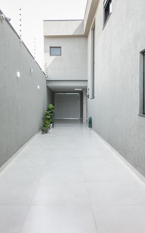 Casa para alugar com 240m², 4 quartos e 4 vagas Casa para alugar com 240m², 4 quartos e 4 vagasÁrea Externa