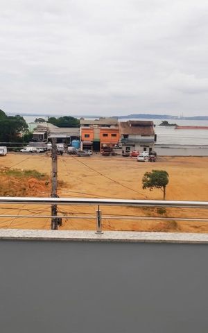 Casa à venda com 112m², 3 quartos e 1 vaga Casa à venda com 112m², 3 quartos e 1 vagaVaranda
