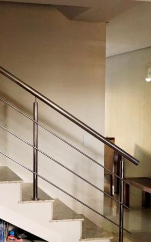 Casa à venda com 112m², 3 quartos e 1 vaga Casa à venda com 112m², 3 quartos e 1 vagaSala