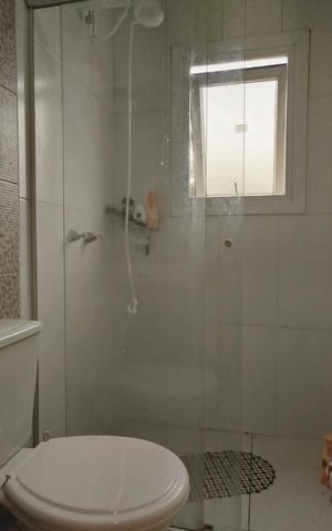 Casa à venda com 112m², 3 quartos e 1 vaga Casa à venda com 112m², 3 quartos e 1 vagaBanheiro