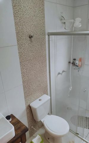 Casa à venda com 112m², 3 quartos e 1 vaga Casa à venda com 112m², 3 quartos e 1 vagaBanheiro