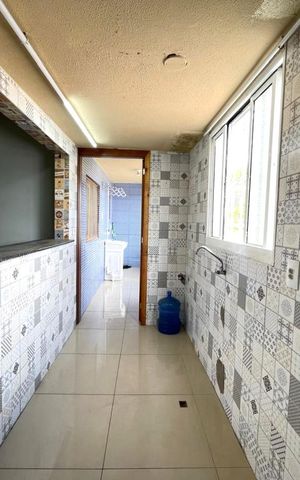 Casa à venda com 68m², 2 quartos e 1 vaga