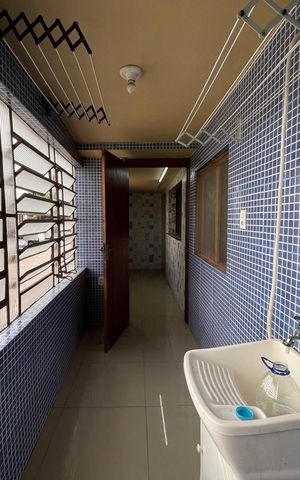 Casa à venda com 68m², 2 quartos e 1 vaga