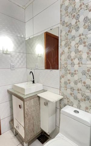 Casa à venda com 68m², 2 quartos e 1 vaga