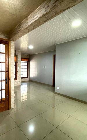 Casa à venda com 68m², 2 quartos e 1 vaga