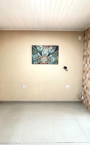 Casa à venda com 68m², 2 quartos e 1 vaga