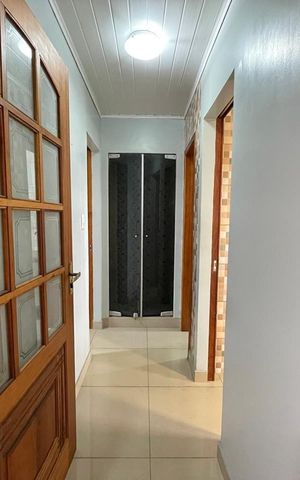 Casa à venda com 68m², 2 quartos e 1 vaga