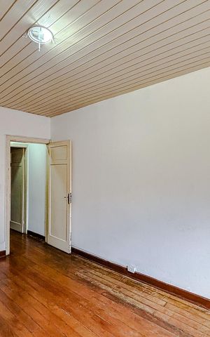 Casa para alugar com 120m², 2 quartos e 1 vagaQuarto 1