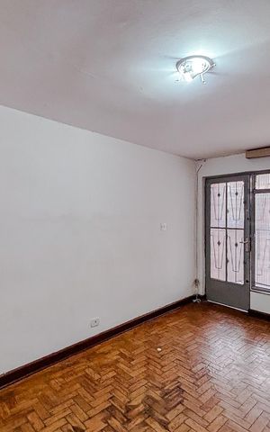 Casa para alugar com 120m², 2 quartos e 1 vagaSala